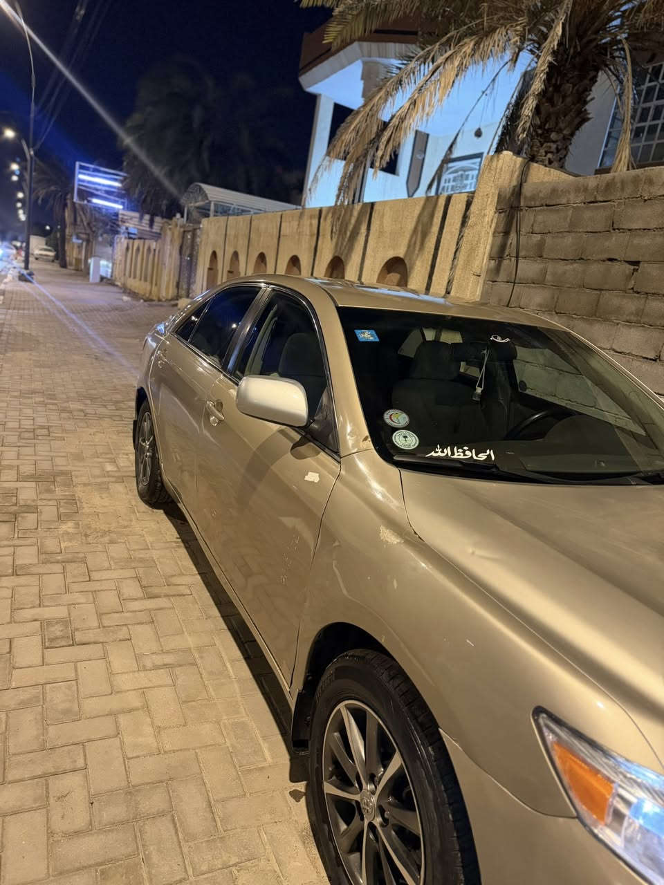 سلام عليكم سياره كامري موديل 2008 وارد البيع رقم نكليزي تبريد بس نقص غاز  محرك و كير حلو ول باقي شوف السعر 90 ورقه و بيه مجال العنوان بصره دور ضباط ***********
