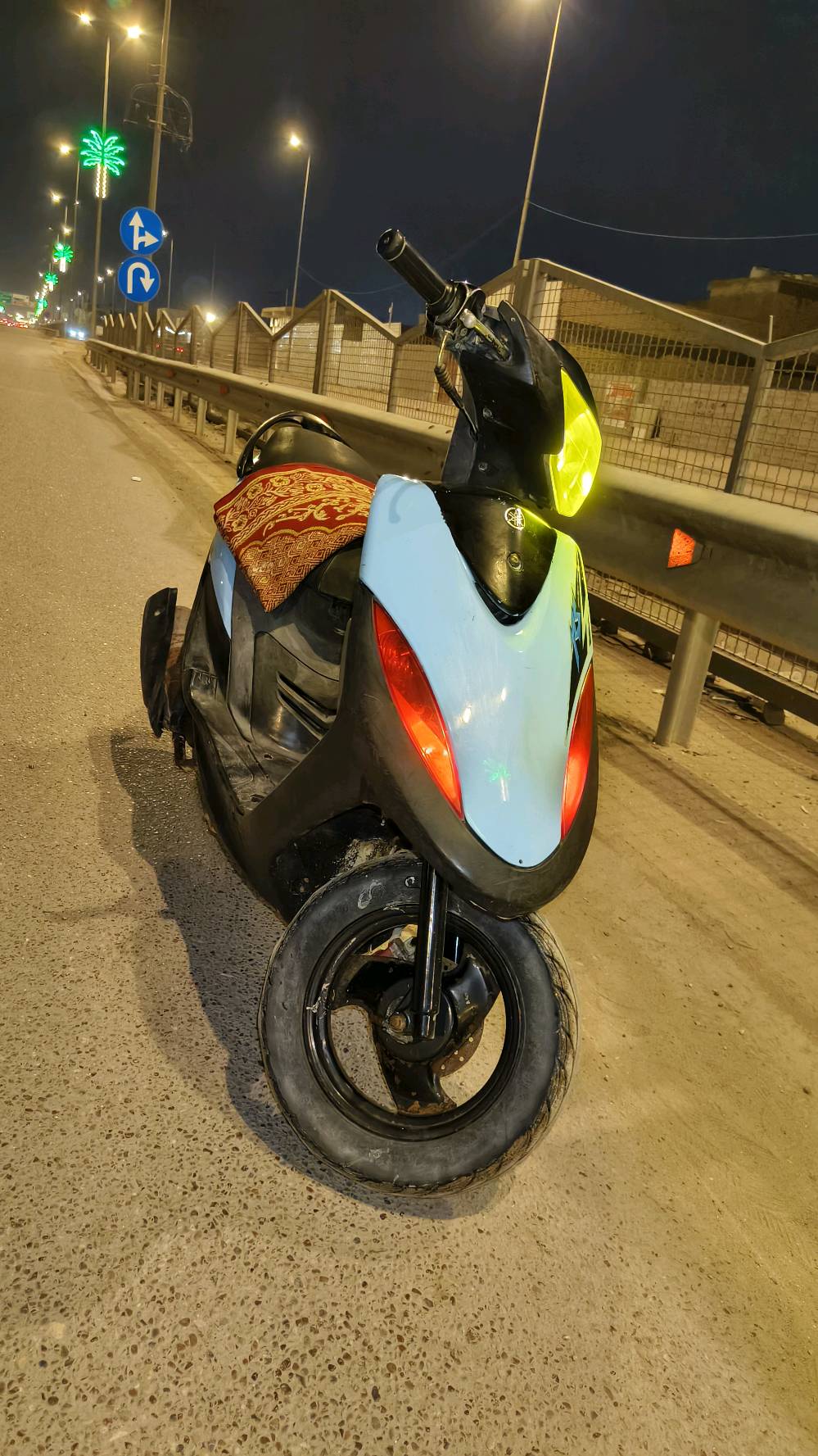 ماكس عدله نضيفه كامله من كلشي بس
كيج السرعه والبانزين ميشتغلن 
والدراجه مبدل بيهه والفات اصليه
الدراجه سابقا ممفتوحه اني مبدلهن ع ايدي تعال وافحص وقتنع... وبيك خير ودلل... مكاني كربلاء.. الشبانات