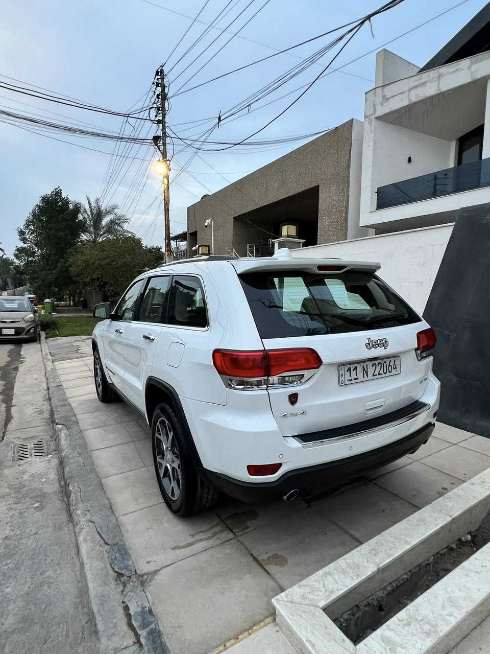 للبيع جيب لمتدد بلاص 2019 خليجي
وكاله ليث العبيدي    
مكفولة من الحادث والضربة والصبغ والتبديل  

ماشيه 72 الف شرط فحص جهاز وسونار 

مكفوله كفاله عامه حته الدعاميات من الحادث والصبغ  
عدا بارد بسيط بحافه الجاملغ الامامي 
جديده بمعنئ الكلمة ومصروف عليها مال جناي  
 فول مواصفات ١/١   لمتدد بلاص  3 شاشات
رادارت جانبيه نظام  النقطه العمياء رادار خلفي 
نظام التوفف الذاتي 
نظام اطفاء المحرك وتشغيله اوتو 
حجم المحرك 3600
فور ويل 4/4 ماوس  
دبل سلايت بانوراما 
تشغيل عن بعد 
شاشه جبيره 
شفتات ستيرن 
جنطه كهربائي شفط 
دبل كزوز خلفي 
حساسات اماميه + خلفية 
سستم صوت 12 سماعة 
دمام خلفي بلصندوك
اوتو بارك مساعد اصطفاف
قطعتين تبريد ثلج 
كشن خزن ميموري 2 وضعيات
كشنات حضن  
 مقاعد جلد اصليه  بيجي  
 كهرباء (تدفئة+تبريد) 
 كشن خلفية تدفئه
تدفئه بلاستيرن 
سيدي بلجكمجه  مع ريموتن تحكم بلشاشه 
مري  شفط 
مري قلاب ويه ال R
يدات ستيل اصل 
الداخل صاج ملكي   
 نظام_خرائط(نظام ملاحة)_Navigatio
 كامرة خلفية دوارة اصلية
 استيرن كهرباء +  تدفئة
 فول تحكم استيرن (جهتين امامي + جهتين خلفي) 
 ناقل حركة ٨ نمر
 نظام سبورت s
 نضام اقتصادي
 مري _جانبي_تدفئة مرايا_جانبية_حساسة_للضباب_تعمل_
تلقائياً + اشارة بالمري 
 لايت عدسة زينون يصعد وينزل ويه الستيرن 
كشافات زنون 
زراكات لايت  
برده  بلصندوق شركه 
ويل حجم 20  
كتلوكات الشركه وياها 
السياره جديده بمعنئ الكلمه ولا كلوب مشتغل بلدشبول 
رقم بغداد الدولي الجديد تحويل مباشر  
باسمي  هزه بعدها مساقطة 
السعر 295$ 
 اتصال او واتساب  ***********
