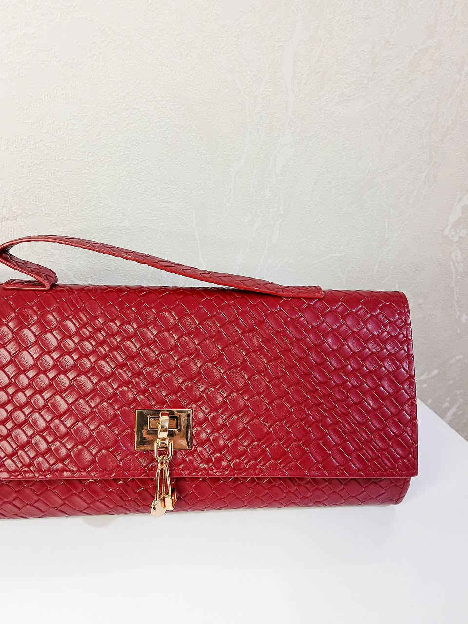 جنطة أنيقةومرتبة، مثالية للمناسبات والطلعات الخاصة 🤎✨
متوفرة ب4 الوان فقط✔️

القياس(31*13)
السعر   18 الف

للحجز دايركت📩
*التصوير خاص بصفحتنا📷

#إكسبلور #اكسبلور_فولو #حقائب #جنط


**إذا كنت صاحب هذا الإعلان وتريد حذفه لأي سبب، رجاءا أرسل رسالة إلى الدعم الفني**