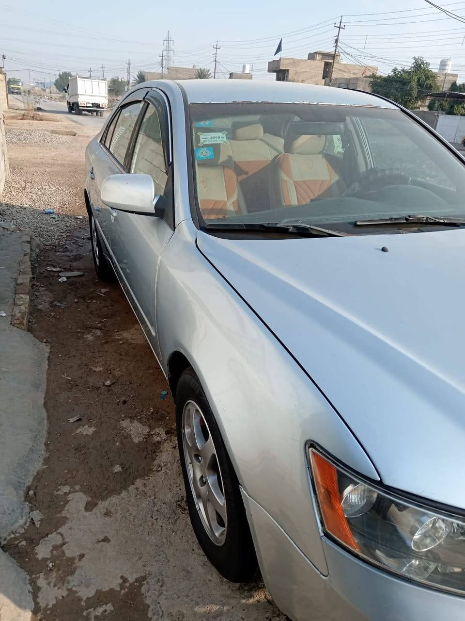 سلام عليكم ورحمه الله وبركاته سوناتا موديل 2006 كير ومكينة وحدادية كفالة امبدل بيهه لغد من امريكا ومصبوغة حزام السعر 77 وبيه مجالهه بسيط العنوان بغداد مجمع بسمايه *********** خاص ما اجاوب الشراري يتصل
