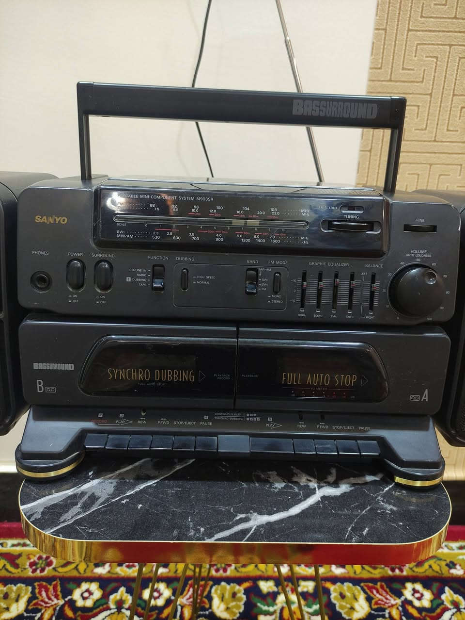 سلام عليكم مسجل راديو سوني للبيع دبل كاسيت شغال بلكامل بعده شركه يوجد توصيل واتساب ***********
