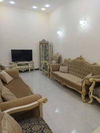 بيت للبيع  سبع البور  منطقة الضباط على شارع تجاري  ١٢٥ متر . بناء حديث...