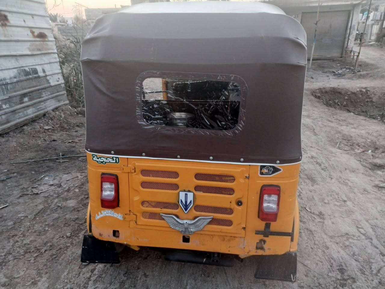 السلام عليكم شباب تكتك 2017مرقم سنويه ديالى عربي صاحبه يريد تحويل تكتك مكينه اكسل خير من الله مجفت شركه كله كشره نظيف خير من الله تكتك حلوه وكاعده السعر 40000 ملاين وبيه مجال مكاني ديالى بعقوبه الكاطون ***********
