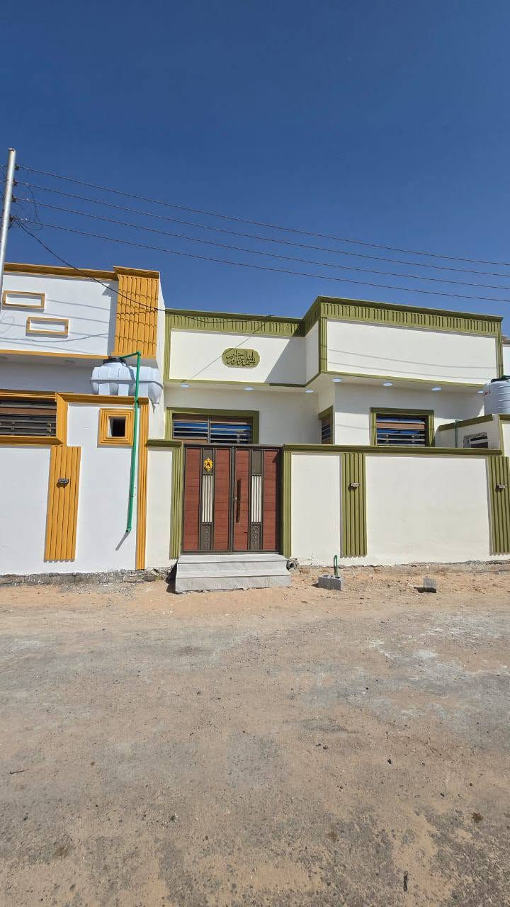 توفر دور سكن البيع
طابو زراعي والمالك عراقي
العنوان البصره حمدان شارع المركز
المساحه البيت الواحد 150متر
توفر كافت الخدمات ماي كهرباء تبليط مجاري
غرفتين وصاله وستغبال صحيات دخليه وخرجيه منور بناه حديث شغل درجه ‏أوله
السعر 85مليون وقبل التفاوض
الستفسار تصل ***********
ابو رقيه السيلاوي
