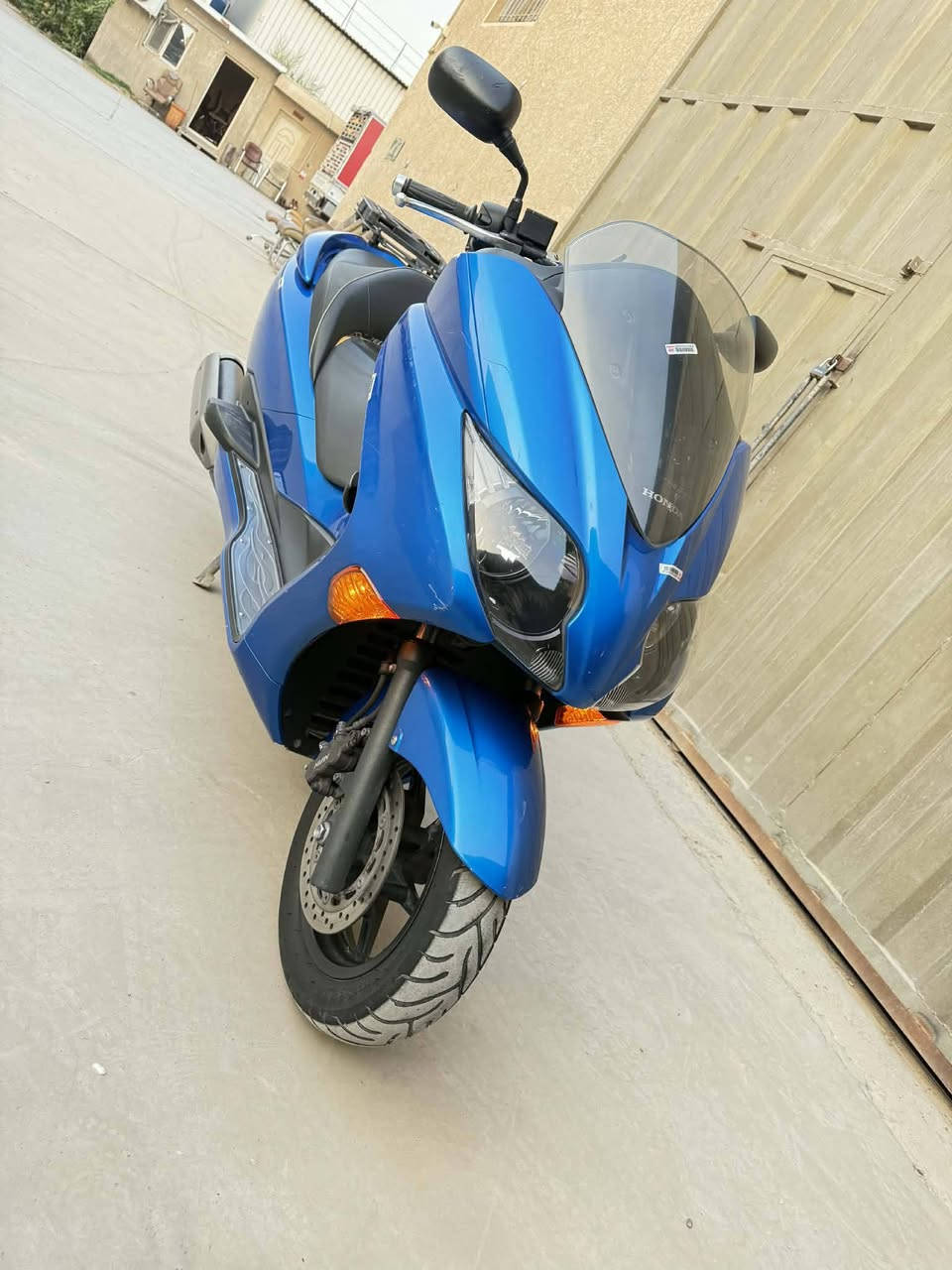 السلام عليكم فورزة صفر 10 للبيع  حلوه وجديده امانه الله مستعجل على بيعتها السعر ب 14 ورقة وبيها مجال بسيط للشراي متواجد على هذا الرقم ‏‪***********‬‏
