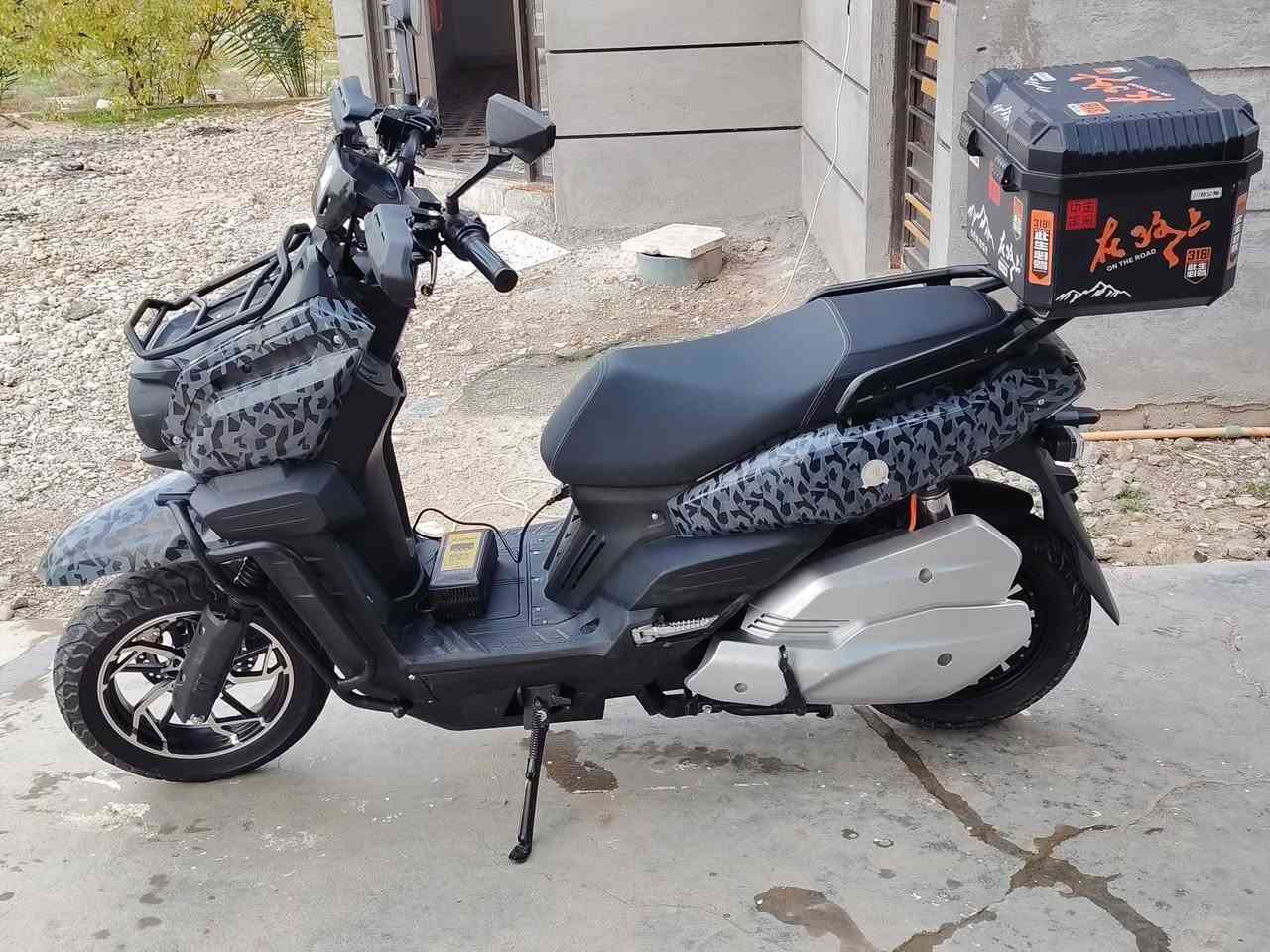 السلام عليكم دراجه شحن اباجي موديل ٢٠٢٦ جديده ***********
مكان الدراجه تاجي
