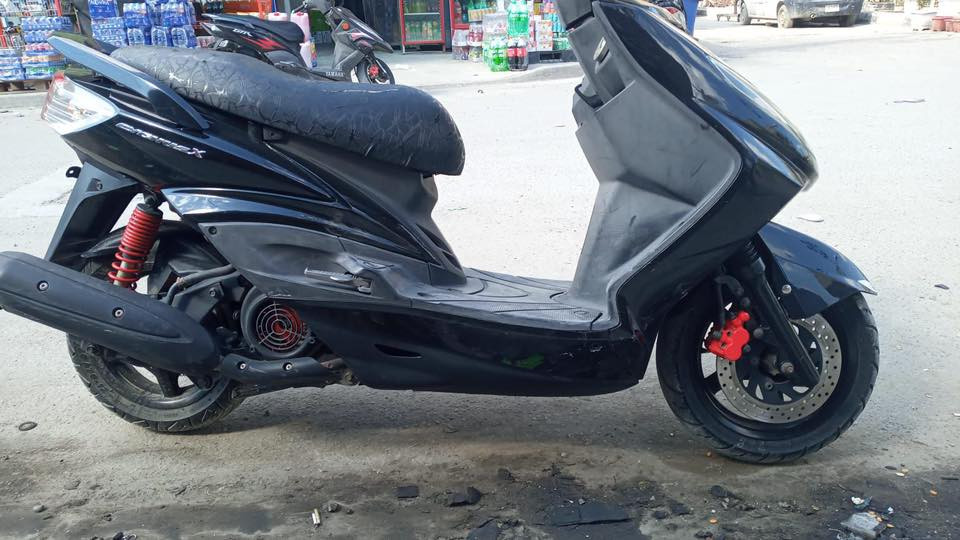 السلام عليكم للبيع  دراجة سكنس فحل ياباني وكالة منزلها رمبة صار اسبوع خطين نظيفة بمعنى الكلمة اي نقص مابيها مكاني بغداد المنصور ***********
