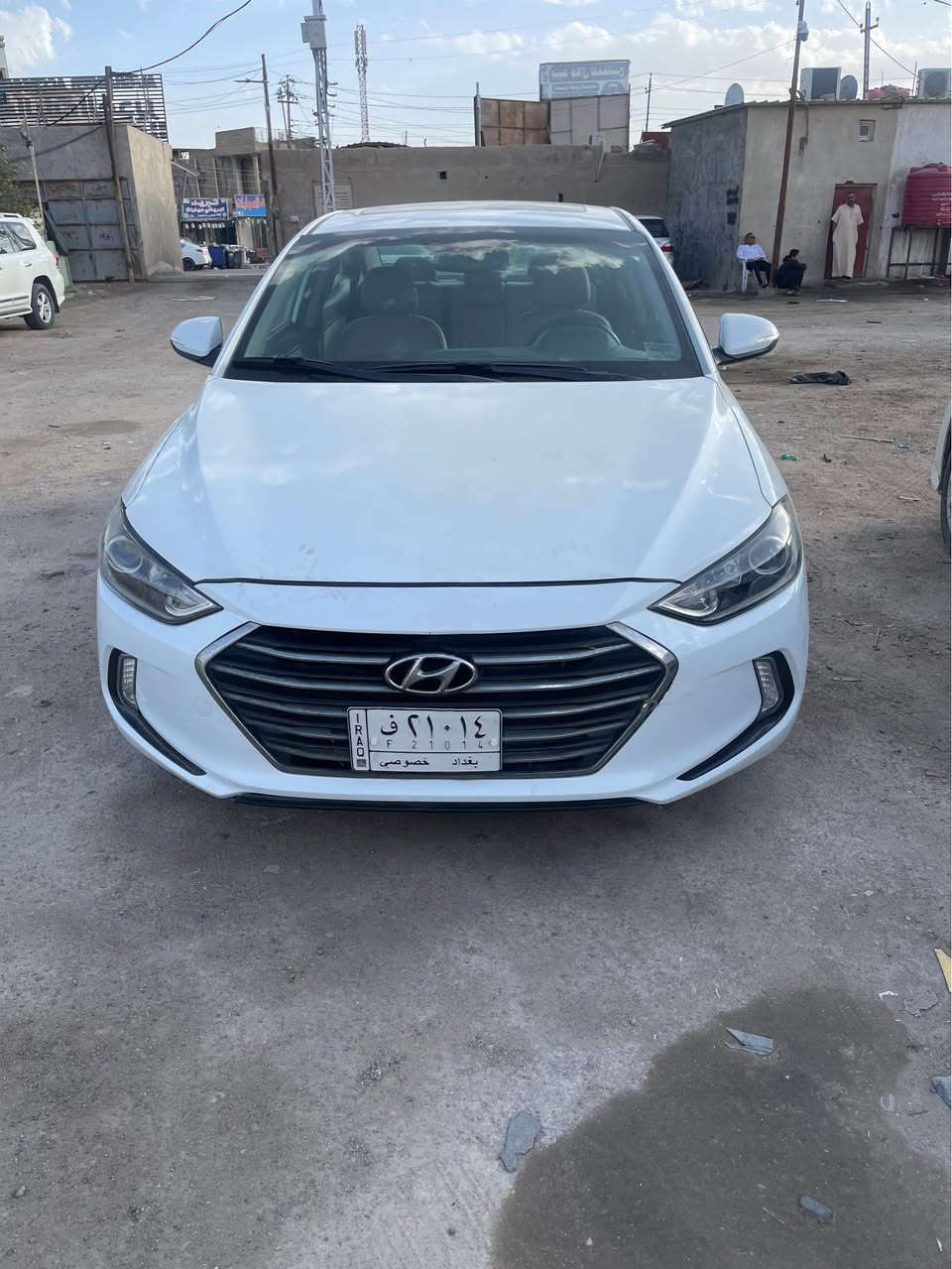 النترا 2017 فول مواصفات لمتدد 1/1سياره جديده بيه جاملق وبنيد حادثه ومكينه بيه كازكيت ع وضعه ماشيه 40 الف 
سياره تحويل ثاني يوم 
مكاني بصره رقمي *********** البصرة, العراق
