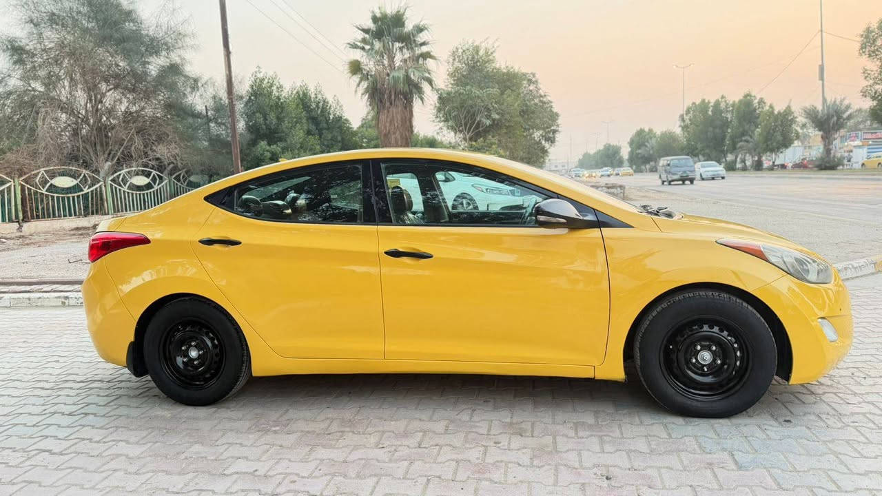 سلام عليكم النتره 2013 امريكي كلين بدون حادث كير ومكينه مكفولات مكينه 1800 دوش صدر امامي خلفي جديد تخم تاير جديد السعر 108 وبيها مجال قليل مكاني بغداد البياع
***********ممتوجد عل نت انتصل عل خط
