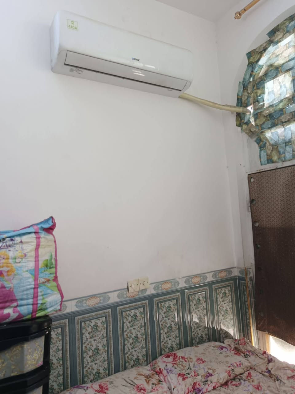 يالله مشتمل طابقين طابو صرف المساحه 77م واقع حال 100م ركن تكون طابق الأول صاله مطبخ ستقبال صحيات داخليه خارجية مناور الطابق الثاني غرفتين وصاله وصحيات سكف سندويج الموقع ممتاز كربلاء طويريج ام الهوى جديده شارع الكفيل 50مترعن الشارع العام
يرهم مراوس  في حي الجمعيه او حي المستقبل  استفسار اكثر مراسله او اتصل واتساب  

*********** 
***********
