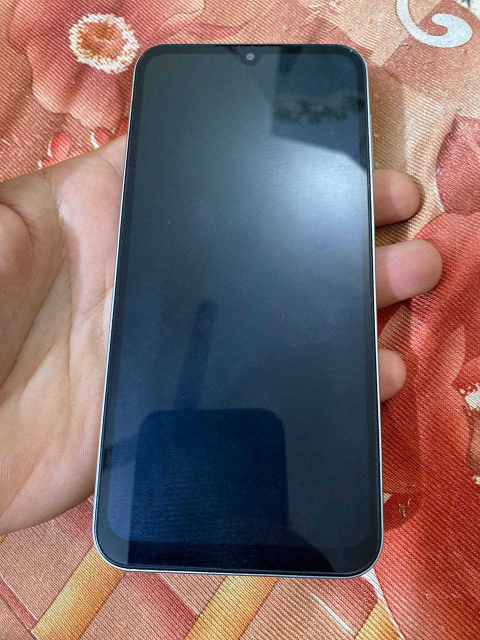 جهاز A24 نظيف ما مفتوح ابد ملحقات بس كارتونه
سعر 180 وبي مجال قليل مكاني بغداد جسر ديالى قديم ***********
