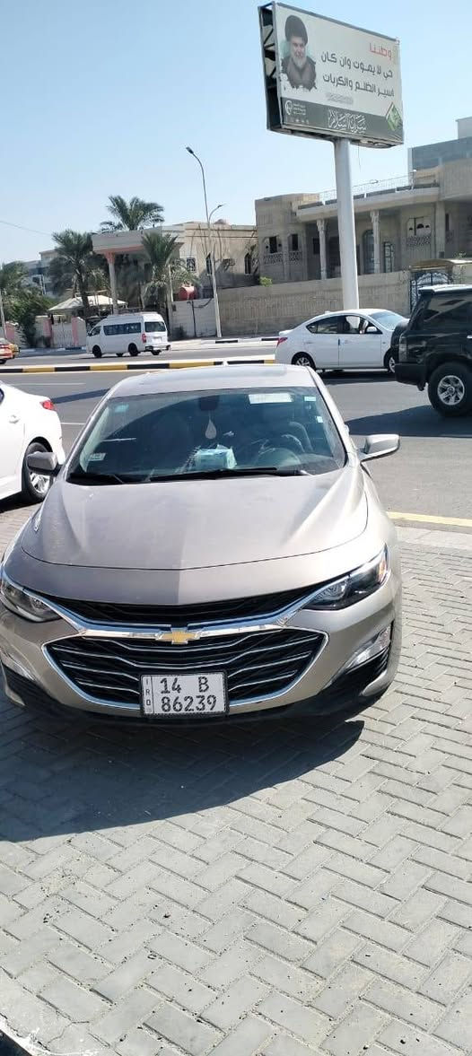 سعر (135) وبيه مجال سيارة ماليبو موديل 2022 وارد امريكي تقرير غرق فقط داخلةفاتحة نارية بدون اضرار  فتحة بانوراما اللون ذهبي ومواصفات الماليبو المعروفة بدون حساسات كامرة خلفية شاشة كبيرة باسمي السنوية لغاية 29 صار عندي حادث هنا بالعراق المدكر الخلفي الأيسر تعديل وصبغ والباقي مكفول
عنوان بصره زبير ‏‪***********‬‏
