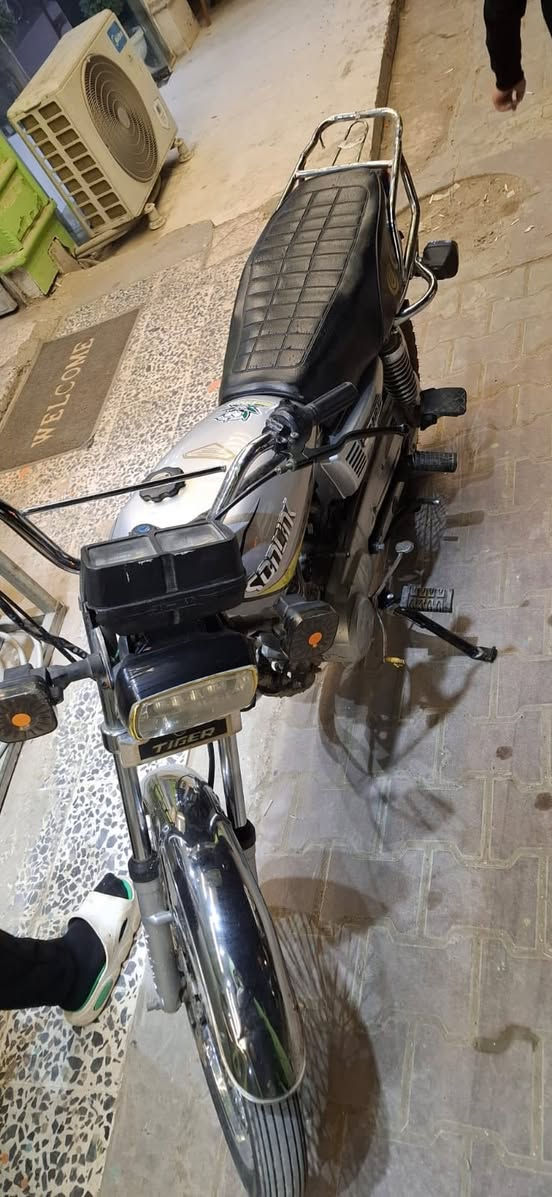 البيع تايكر  2023
كهربائيات كاله شغاله 

مابي أي نقص السعر ٣٨٠ بي مجال المكان بيجي  شارع المصرف

***********
