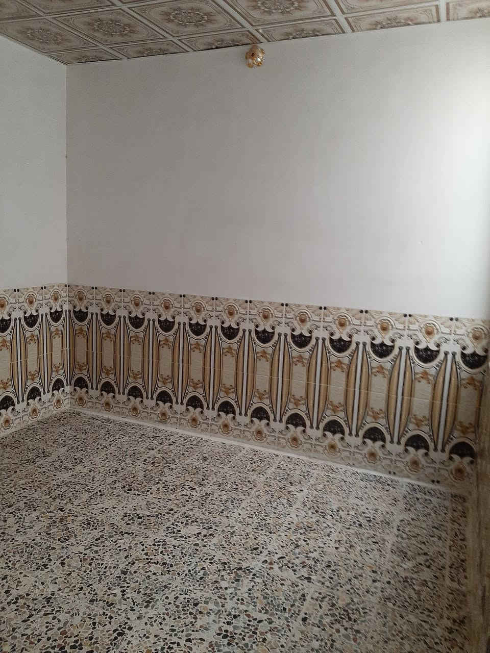 سلام عليكم
بيت للبيع ١٠٠م حي النداء منطقة ٤٧
طابق واحد غرفة وصاله ومطبخ وستقبال
السعر ١١٥
للاستفسار ***********
