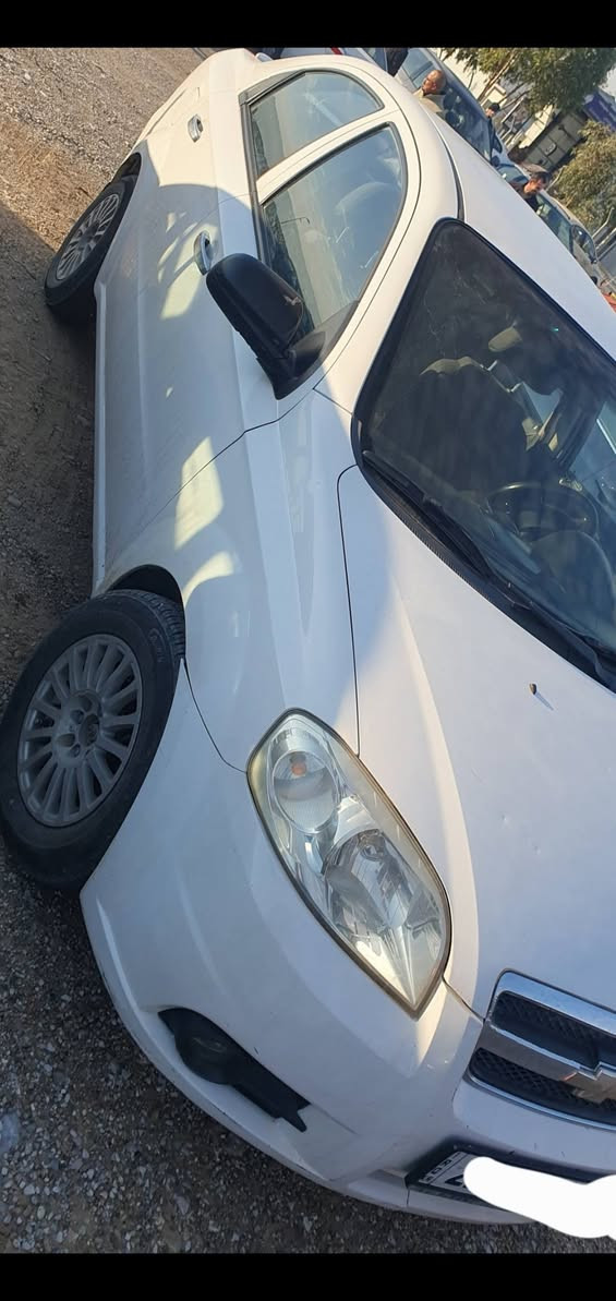 ئەڤیۆ 2007 گێڕ عادی بێ بۆیاخ مەکینە گەورە ڕەقەم سلێمانی سەنەوی تا 29 تازەیە بەناوی خۆمانە سەیارەی ماڵەوەیە 5 ساڵە لای خۆمانە گێڕ و مەکینەی لۆک تایەی تازە ویل کەپ بێ مەسرەفە سەیارەی مەعرەز نیە پارەی کامل بۆیاخێکە
.
نرخ 60 
لە سلێمانیم 
*********** السليمانية, العراق
