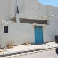 الجضعان الأولى • ٢٧٥م • ركن على شارعين