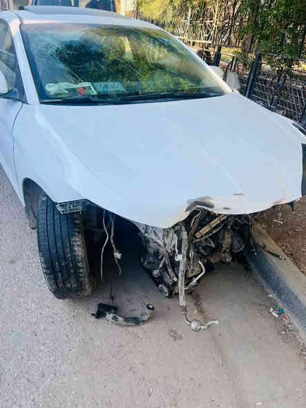 السلام عليكم
البيع النتره موديل 2020
خليجي رقم أربيل بسم عربي تريد تحويل تريد وكاله 
كفاله سابقن 
فول موصفات 
ابيع عله حادثها 
مكاني بغداد الكرخ 
السعر 95مجال قليل
هـ***********
