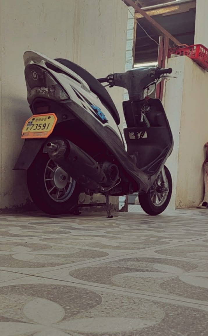 ماكس عدله كامله مكمله ما صار الها شهرين من طالعه من وكيل دراجه علا وضع شركه نهضه ومعدل يخبل تجي وتشوف سعرها 900 وبيها مجال بسيط كلش مكاني ديوانيه اسكان قرب مستشفى الحسين


**إذا كنت صاحب هذا الإعلان وتريد حذفه لأي سبب، رجاءا أرسل رسالة إلى الدعم الفني**