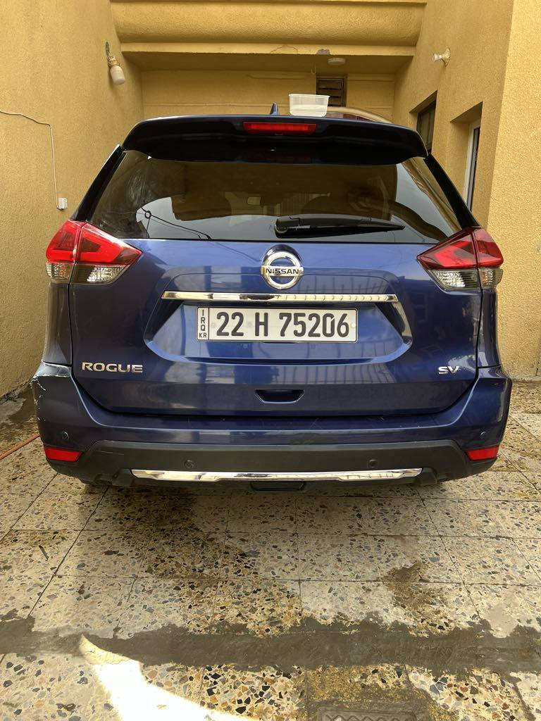 روج  ٢٠٢٠ محرك ٤ الشكل القديم ٢٥٠٠ رقم اربيل للبيع اللون ازرق بيها بخ فقط صفحه بدون دواخل سياره مال جنيه جديده ليحب يتفضل خاص اويتصل *********** وسعرها مناسب
