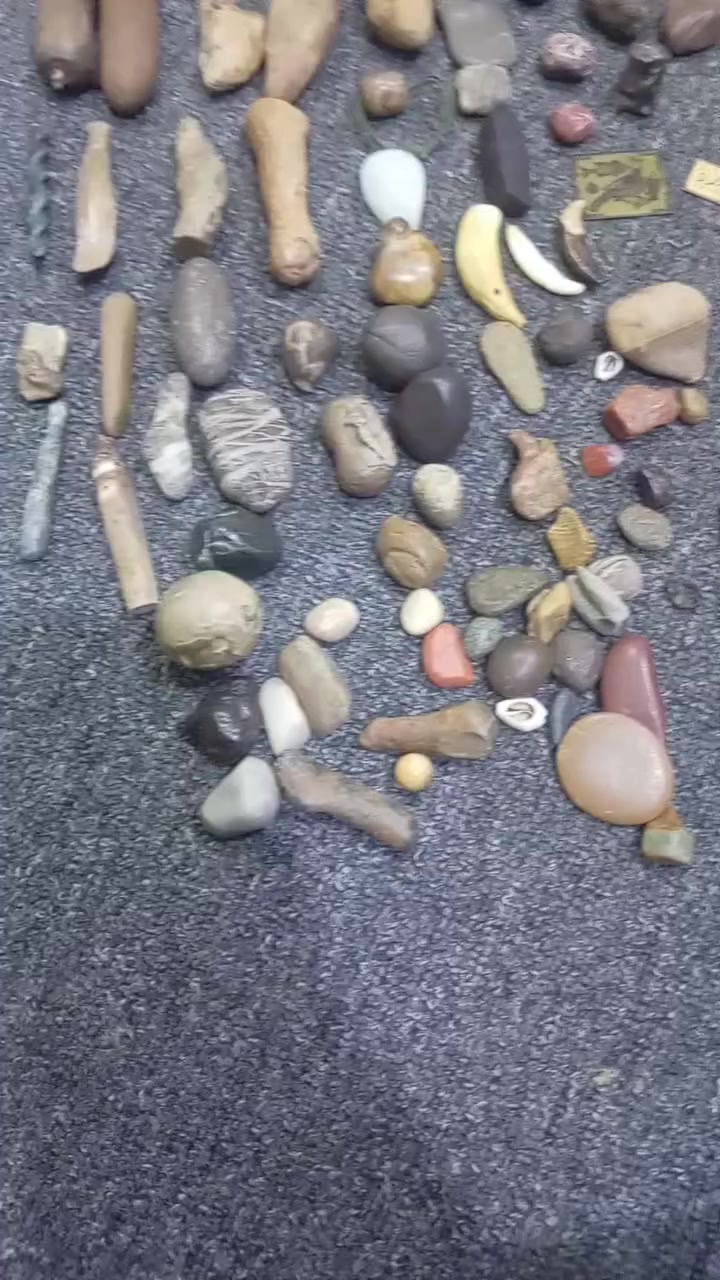 السلام عليكم من رخصت الادمن احجار كريمه وبيهن سلطاني معروف شغلهن ينباعن شلعه وحده للتواصل *********** مكاني نجف ماعندي توصيل مكلف ب نشر
