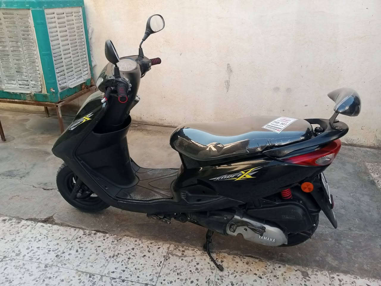 #ياالله السلام عليكم
دراجه ياماها بريز مكينتها فول نعومه وحلوه الدراجه بفضل الله مال جناي وكشر مثل ماموضحه بالصور وابلاديه كهربائيات كلها شغاله نكره صلف. وهندر تايرات جدد والدراجه جاهزه مناقصها شيء 
 السعر650وبيها مجال للطيبين وبيك خير وادلل 

هــ(***********)
