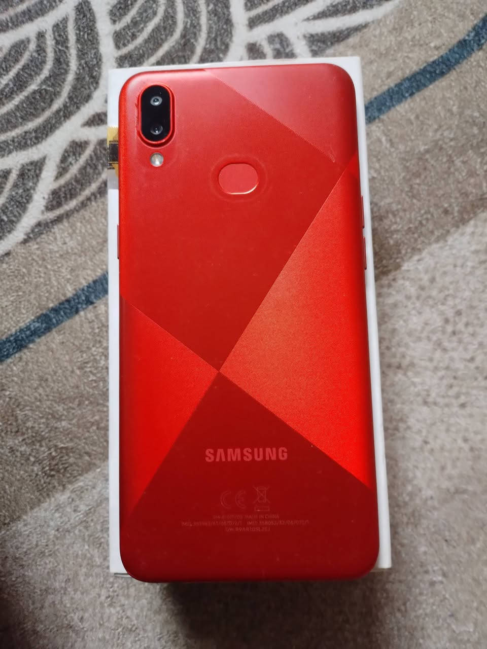 السلام عليكم ورحمة الله وبركاتة موبايل A10s جديد الله شاهد سعرا 70 وبي مجال بسيط المكان التاجيات قرب دائره المرور  الرقم ***********
