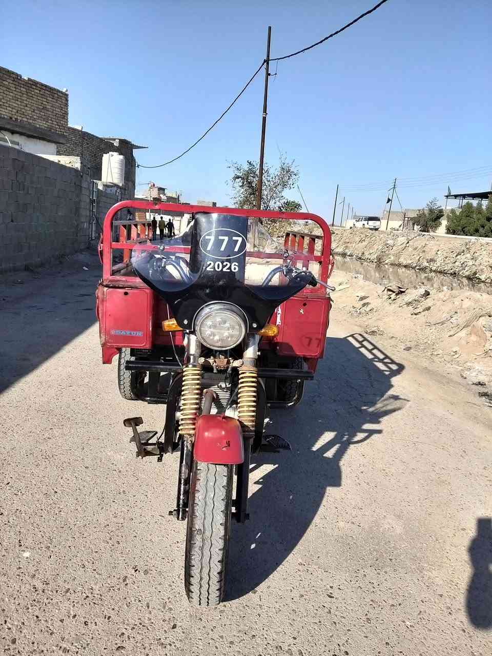 ستوته دايوان للبيع مديل 16 تخم تاير جديد اكسل كبس كير بوكس جديد مكاني بغداد مدينه الصدر سعر 850 رقم الهاتف ***********
