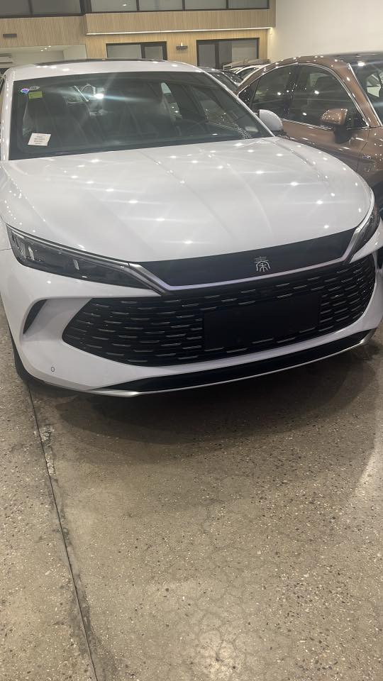 كن L للبيع فول مواصفات

رقم مميز فول مواصفات بانراما شاشه قلاب حساسات امامي خلفي داخل اسود 5كامرات مكانهه بغداد الكرخ
***********
