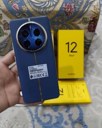 جهاز للبيع ريلمي 12برو بلس 5G  الذاكره 512 العشوائيه 12+12=24 بطاريه 5...