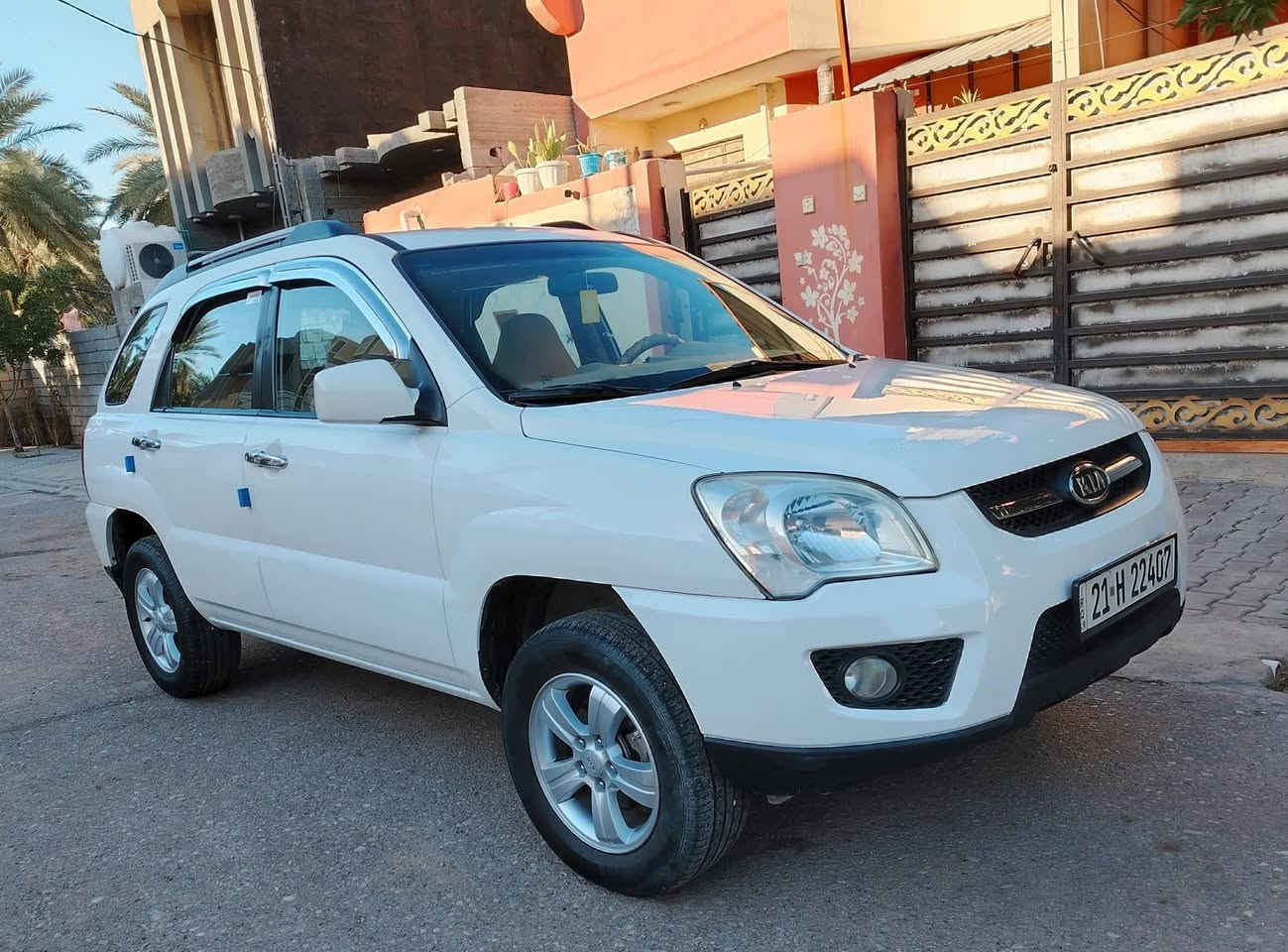 السلام عليكم اسبورتج للبيع موديل 9 رقم سليمانية  بسمي تدفئة تبريد شغالات السيارة خير من الله  تخم تاير  باتري جدد صدرهة كلش زين عارضها ١١٨ وبيها مجال بصيط للاستفسار الاتصال على الرقم *********** او *********** اي استفسار على الأرقام واني خادم
