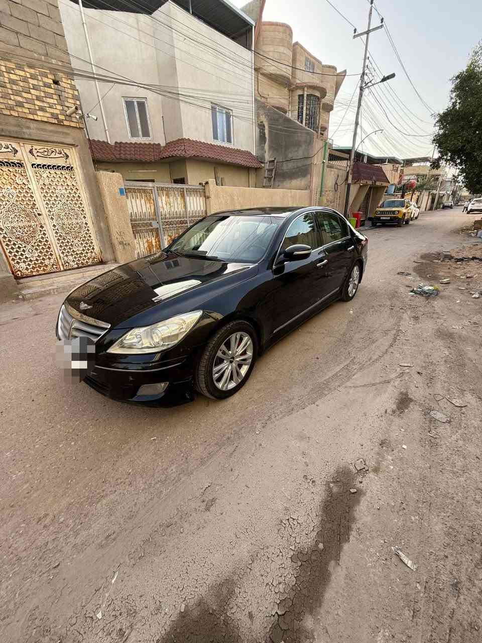 السلام عليكم هونداي جينسز موديل 2012 وارد امريكي رقم
بغداد انكليزي بسمي  محرك 8سلندر السياره بيهه 4 قطع صبغ بدون حادث مكان السياره بصره السعر 80 هاتف ***********
