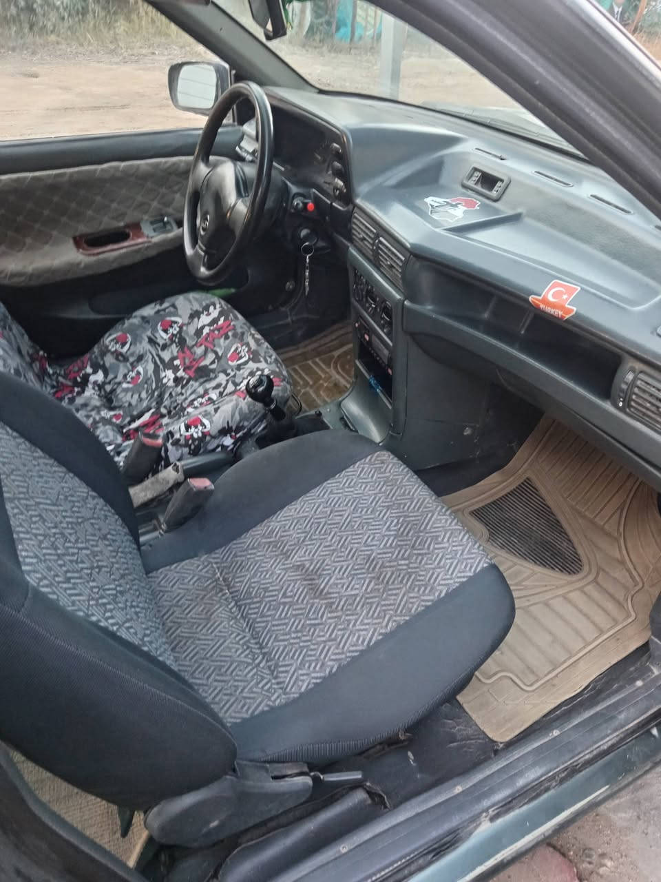 دايو سلو ٩٤ بأسمي رقم بغداد دولي سياره بلادية مامصبوغه الاتصال على الرقم السعر٣٠ الرقم***********
