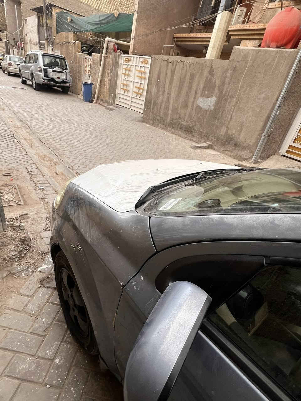 السلام عليكم
شوفر ليت افيو 

مديل 2008 

محرك 1600 مسكر 

وارد كوري  بدون حادث 

رقم انكليزي بغداد سنوية ل31 

 /مكانها بغداد مدينة الصدر باسمي 
هزة بعدها ماساقطة 
بدون غرامات 

تدفئة تبريد مكفول 

كهربائيات شغالة مري كهربائية جامات كهربائية

مكفولة من الضربة القوية والتبديل 

بيها صبغ جهتين بدون ضربة فقط اشخوط 

القمارة والبنيد بيها جراد واضحة بالصور  
الصور بالمنشور السيارة مغسولة هسه وصخة بسبب الامطار 

السونار وية الصور شوف السونار وبعدها يعجبك اهلا وسهلا مايعجًبك ارفع المنشور بتعليق وصل على النبي الكريم 

السعر 59 ورقة وبيها مجال بسيط


**إذا كنت صاحب هذا الإعلان وتريد حذفه لأي سبب، رجاءا أرسل رسالة إلى الدعم الفني**