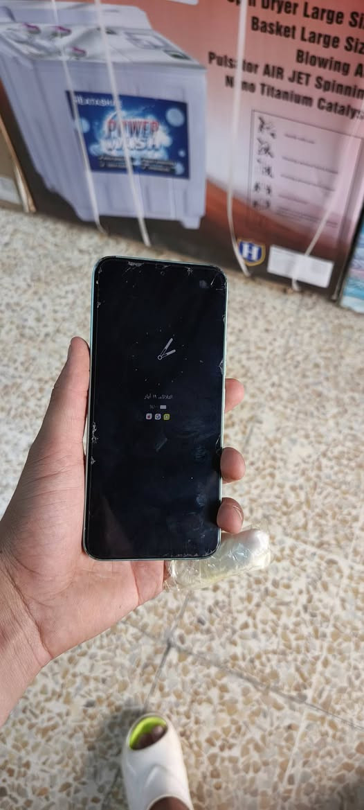 موبايل تكنو سبارك 40 برو للبيع
الشاشة

النوع : AMOLED

الحجم: 6.78 بوصة

الدقة : 1.5 (27201224 بكسل

معدل التحديث: 144 هرتز
الأداءالمعالج: MediaTek Helio G100 Ultimate (ثماني النواة)نظام التشغيل: Android 15 مع واجهة تكنو HiOSالذاكرة العشوائية (RAM): 8 جيجابايتذاكرة التخزين: 256 جيجابايت
البطارية والشحن

السعة : 5200 مللي أمبير

الشحن السريع يأتي بقدرة (45) واط 
السعر : ١٨٠الف وبي مجال بسيط


**إذا كنت صاحب هذا الإعلان وتريد حذفه لأي سبب، رجاءا أرسل رسالة إلى الدعم الفني**