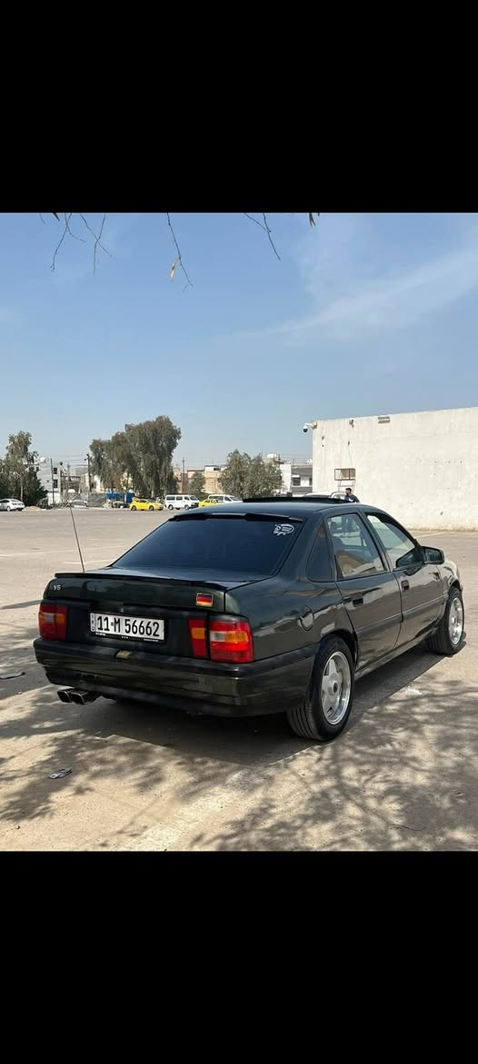 السلام عليكم
موديل 91 بغداد 
السياره مكفوله
***********
