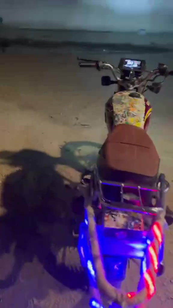 سلام عليكم 👋
دراجه🏍️ تايكر للبيع موديل 24 شكل 25 
دراجه كفاله عامه💙 جيب فيتر وتعال افحص 
السعر (650) وبيها مجال قليل حك الجيه 
عنوان بعقوبه تقاطع القدس 👍
***********
