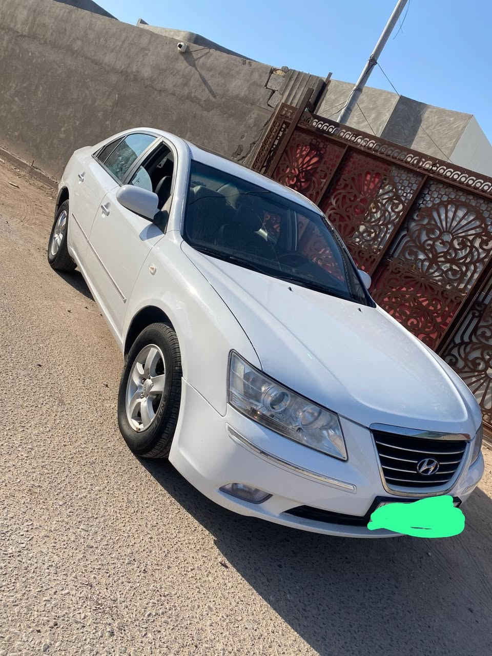 السلام عليكم
سوناتا 2010 بانزين بانزين محرك 2.0 
فول مواصفات 
شاشه جبيره
فتحه سقف
تدفئه تبريد كشنات 
تحكمات ستيرن 
مري شفط 
سياره جاهزة كير مكينه حداده كفاله 
تبريد ثلج 
فول مواصفات السياره ع اخير 
مكاني بصره تواصل ***********
