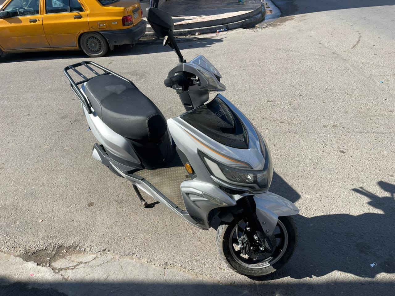 السلام عليكم اخوان دراجة سكنسMTR للبيع استخدام بصيط 6 اشهر الدراجة ماناقصه شي خير من الله وتمشي مسافات
مع صندوك مالتهة ودبل اسويج وبصمة السعر 800 وبيه مجال
مكاني بغداد الجديدة وشكرآ


**إذا كنت صاحب هذا الإعلان وتريد حذفه لأي سبب، رجاءا أرسل رسالة إلى الدعم الفني**