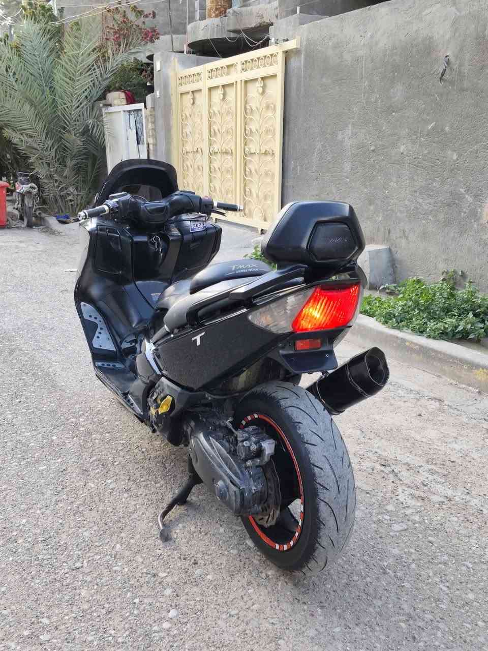 سلام عليكم للبيع تي ماكس مديل 11 مكفوله مكينه بلادي برغي مامفتوح شرط الفحص عليها كلج رياضي وصلنصه رياضي سعر 27 مستعجل  بيها مجال لشراي بغداد زعفرانيه ***********
