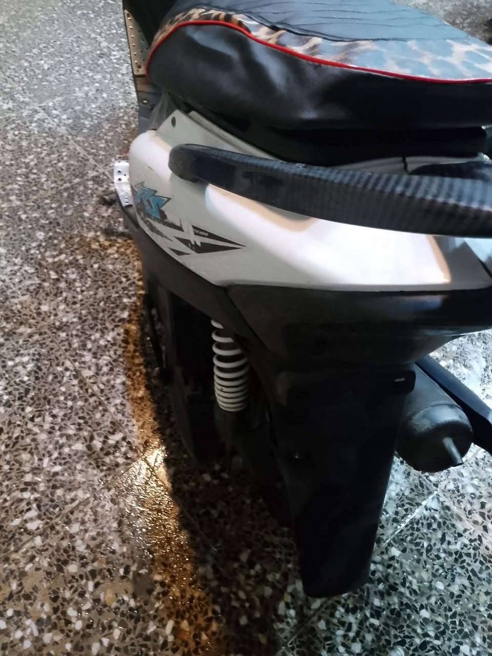 سلام عليكم درجه ماكس عداله كل شغال سلف هندر مكينه شالع معدال كهربيات شغال وراق كامل  مكاني بغداد الشعله سعر ٤٥٠الف ***********
