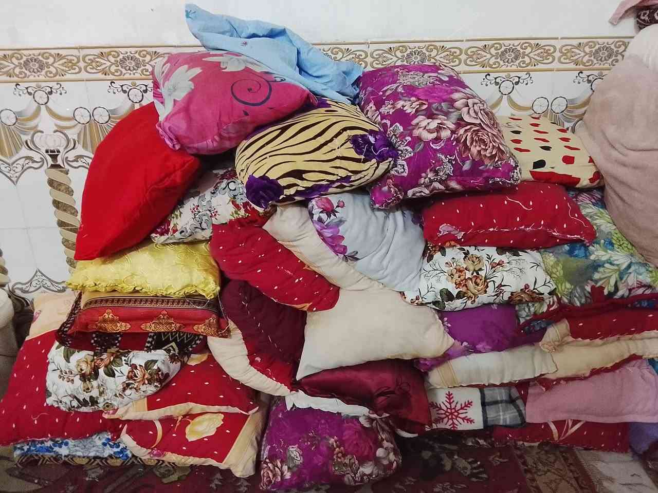 مكلف بل نشر مخاد قطن طبيعي جدا جدا او لحف للعداد لحف 2 كوت داموك***********
