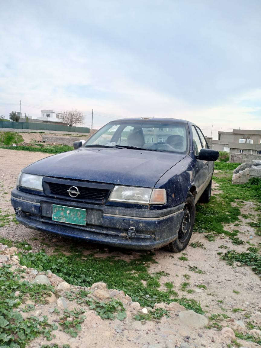 ڤیکترا  مودیل 1992 مکینە 18 گێڕ مکینە بەشەرت سعر21وەرەقەژمارە تەلەفۆن***********
