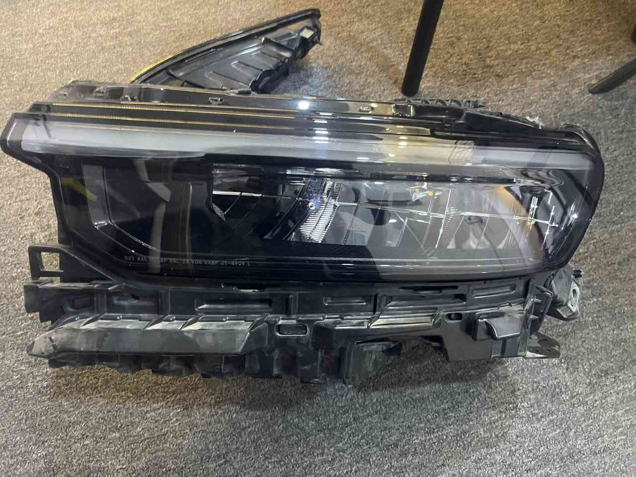 من رخصه الادمن المحترم
1-لاتيت مازده جيب الشكل جديد جه اليسره تايون مطابق الاصلي فيشه ومحوله جديد لوك 

2-بك لايت جه اليسره جيب شكل الجديد بس صير بوخه بي مرات ابيعك واقع حال 

اسعار مناسبه اتصل وادلل … مكاني غزاليه بغداد ***********
