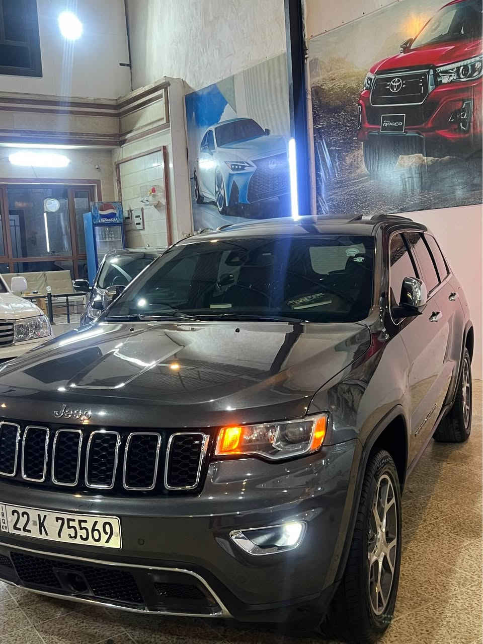 جيب٢٠٢٠
سيارة كلين كفالة بدون سبغ
دعاميات مابي سبغ 
بس وأحيد مكان سغير بارد 
گير محرك  مامفتوع
حدادية تبريت كلة بشرت 
ماشي ٦٥
سيارة فولي فول 
لمتد 
هتا رادار امامي 
سيارة حلوة جديدة 
٤تيارات جديد 
هتا دعاميات كفالة 
***********عندي واتساب أربيل, العراق
