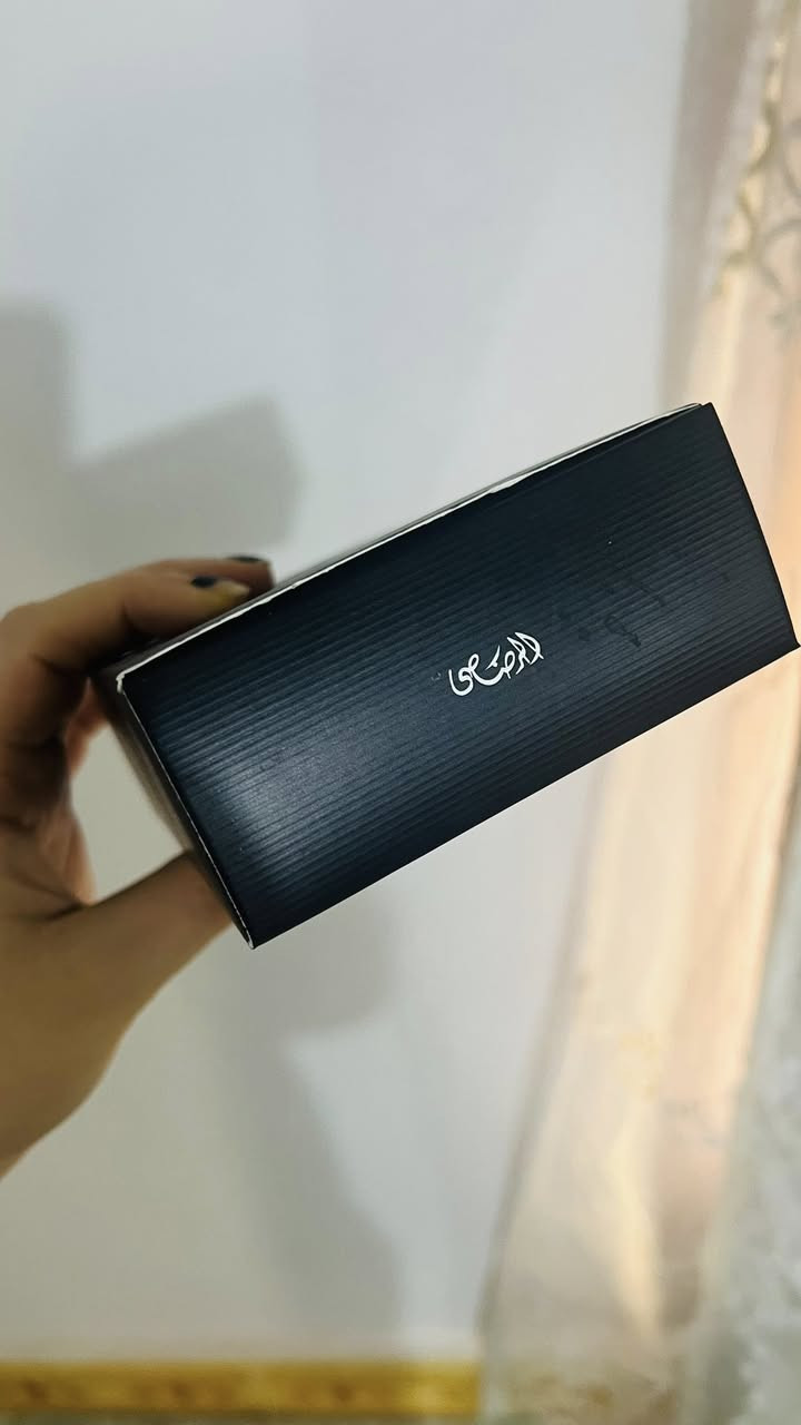 عطور اصليه استخدام رشات فقط صنع اماراتي ثباتيه فول الفول الله يشهد العطر النسائي رهيب كولش خو من يهدأ مستحيل ماكو احد يسالج عنه ورجالي هوس من رصاصي معروف كولش الي يريدهم اصليات وفواحات كلش


**إذا كنت صاحب هذا الإعلان وتريد حذفه لأي سبب، رجاءا أرسل رسالة إلى الدعم الفني**