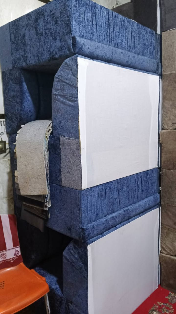 ديوان 10مقاعد جدد تسكام شغل اربيل
سعر الواحد 350
ملحقاته 4كوشات 
الي يريد توصيل موجود داخل السماوه


**إذا كنت صاحب هذا الإعلان وتريد حذفه لأي سبب، رجاءا أرسل رسالة إلى الدعم الفني**