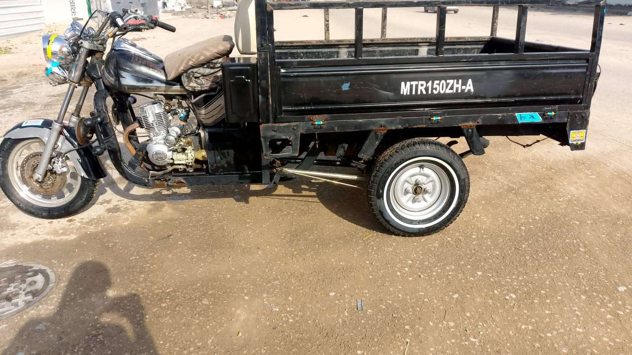 السلام عليكم ستوته للبيع رقم الماني 2014 تعمير جديد شراي خاص ***********
