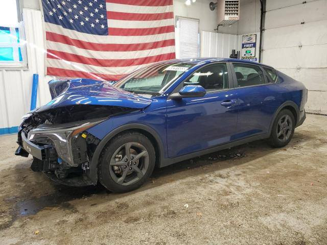 كيا فور امريكي موديل 25 نص فول بدون ايرباك بدون شاصي وبدون تصليح على حادثه اليوم نزلت بعمان تريدها شهداء تريدها حره تدخل بسمك اسبوع توصل بغداد السعر اتصل على خاص او تساب ***********
