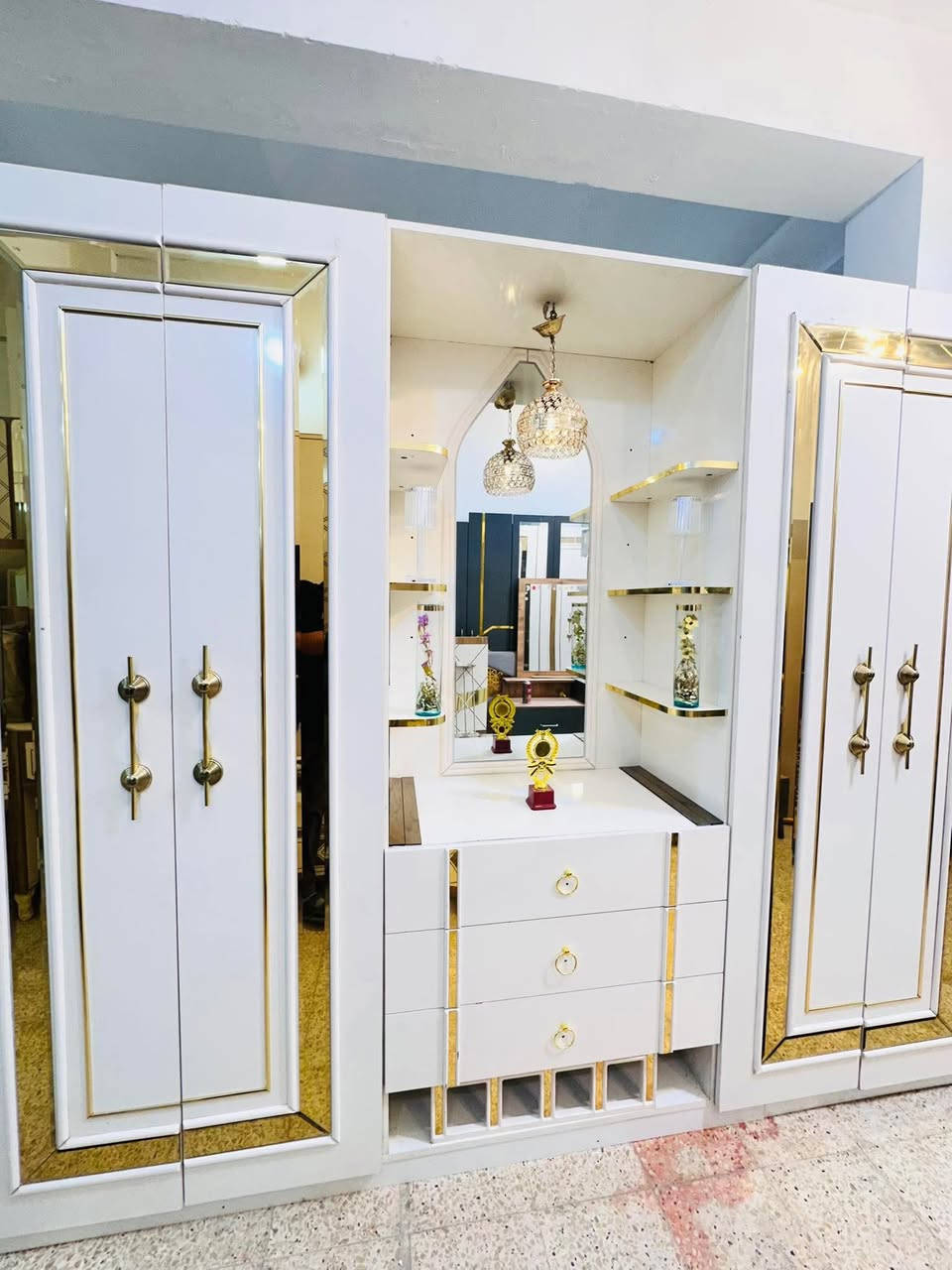 🔟قطع 

اناره شغاله 💡
سعرها /مليون 
التوصيل والشد داخل بغداد مجاناً ✅✅


**إذا كنت صاحب هذا الإعلان وتريد حذفه لأي سبب، رجاءا أرسل رسالة إلى الدعم الفني**